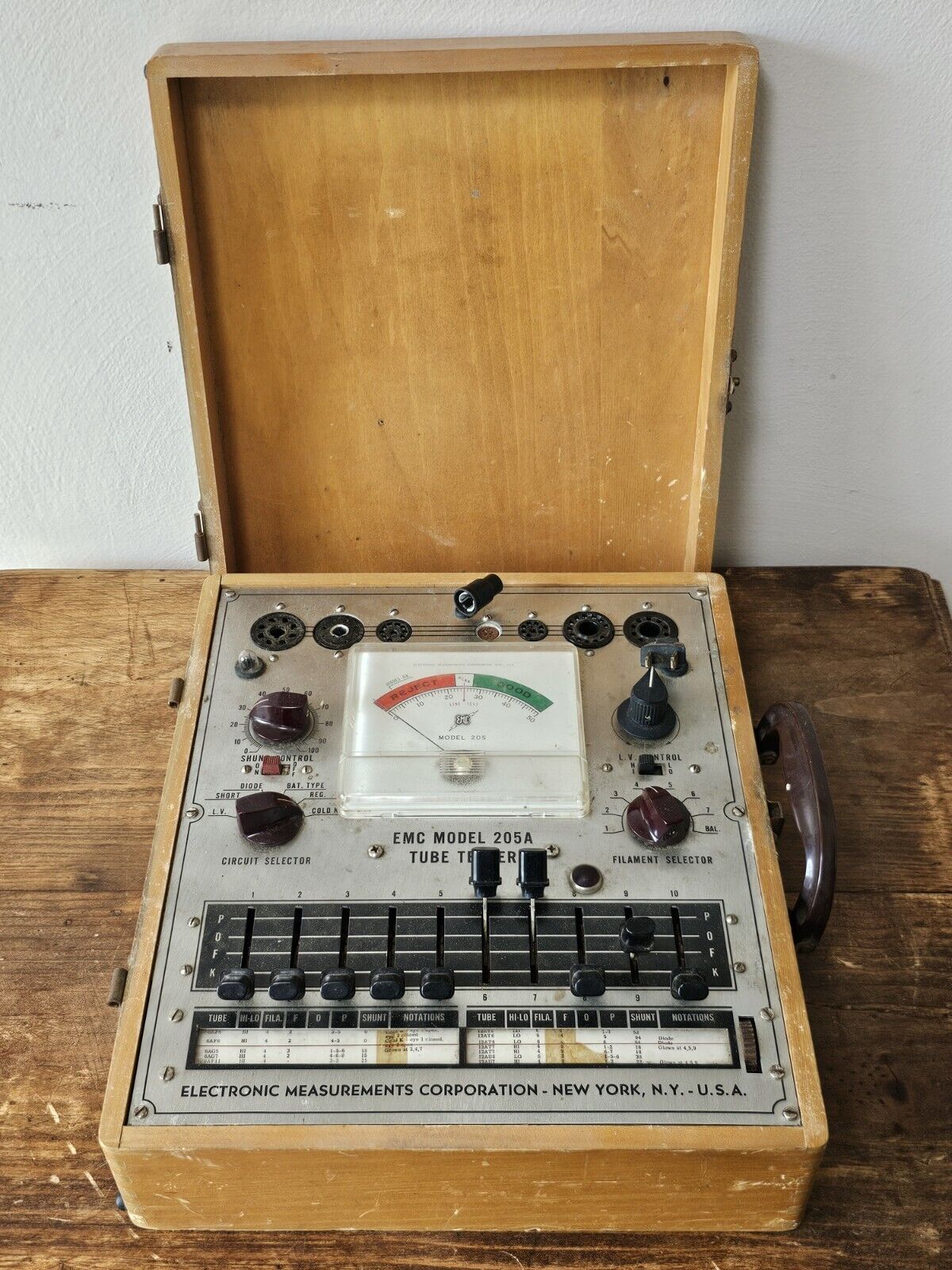 Vintage EMC 205a Vacuum Tube Tester