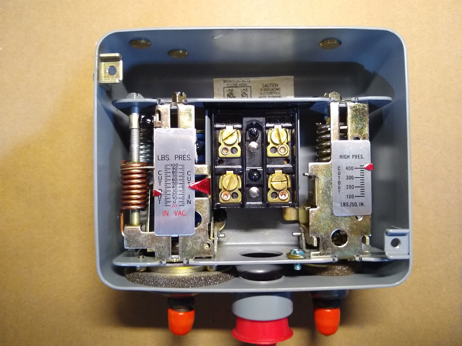 Johnson Controls - P70PE-8C Dual Pressure Control - High pressure range 100/425