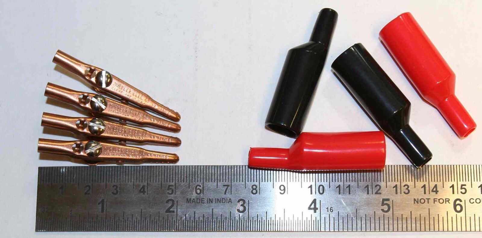 4 vintage Mueller 60C copper alligator clips w/ insulators for 1 price - 10 amp 