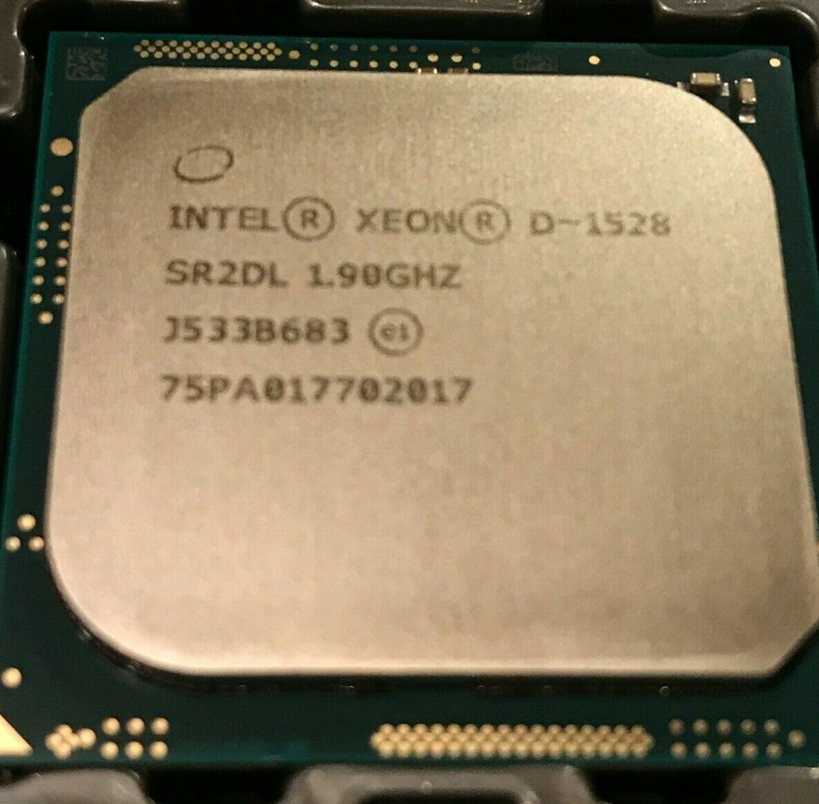 Intel® Xeon® Processor D-1528 SR2DL 9M Cache, 1.90 GHz  