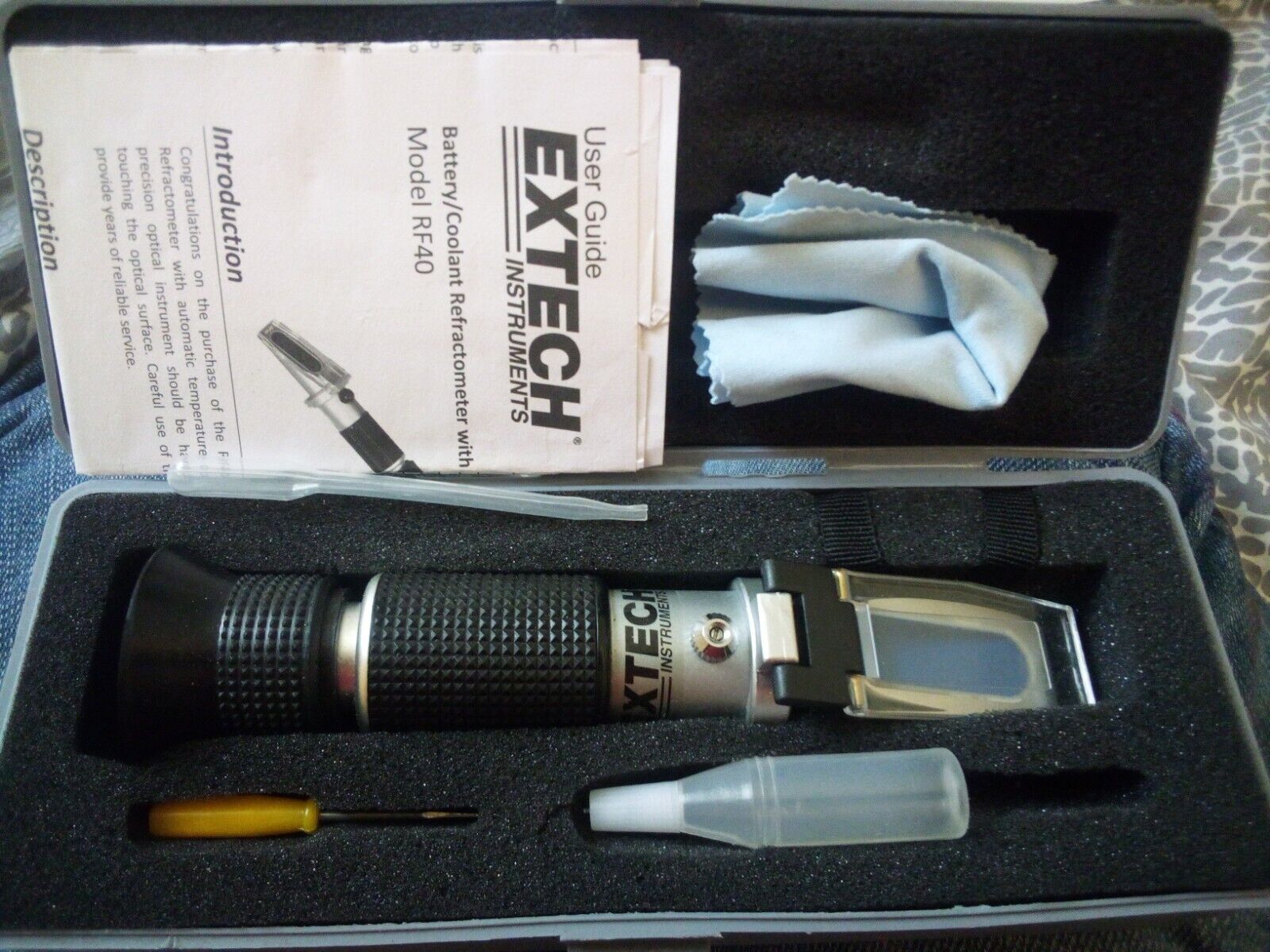 EXTECH RF40 Portable Refractometer 