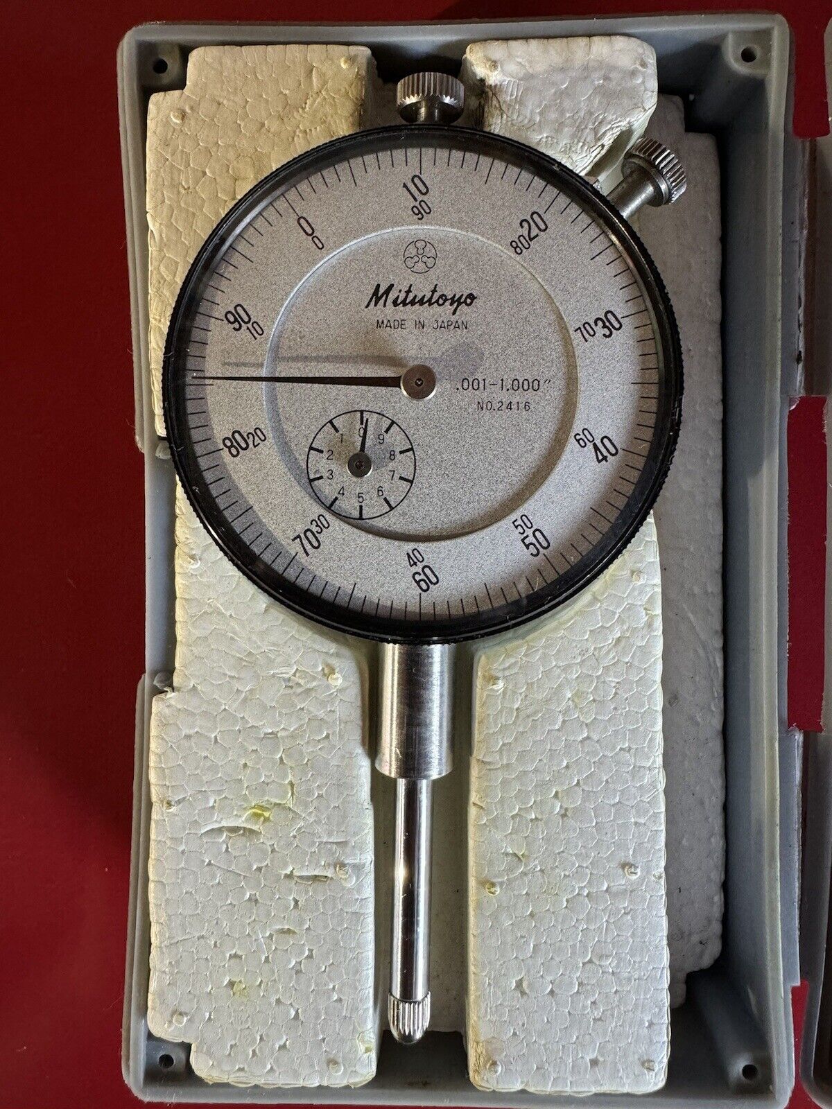 Vintage Mitutoyo dial indicator .001 2416