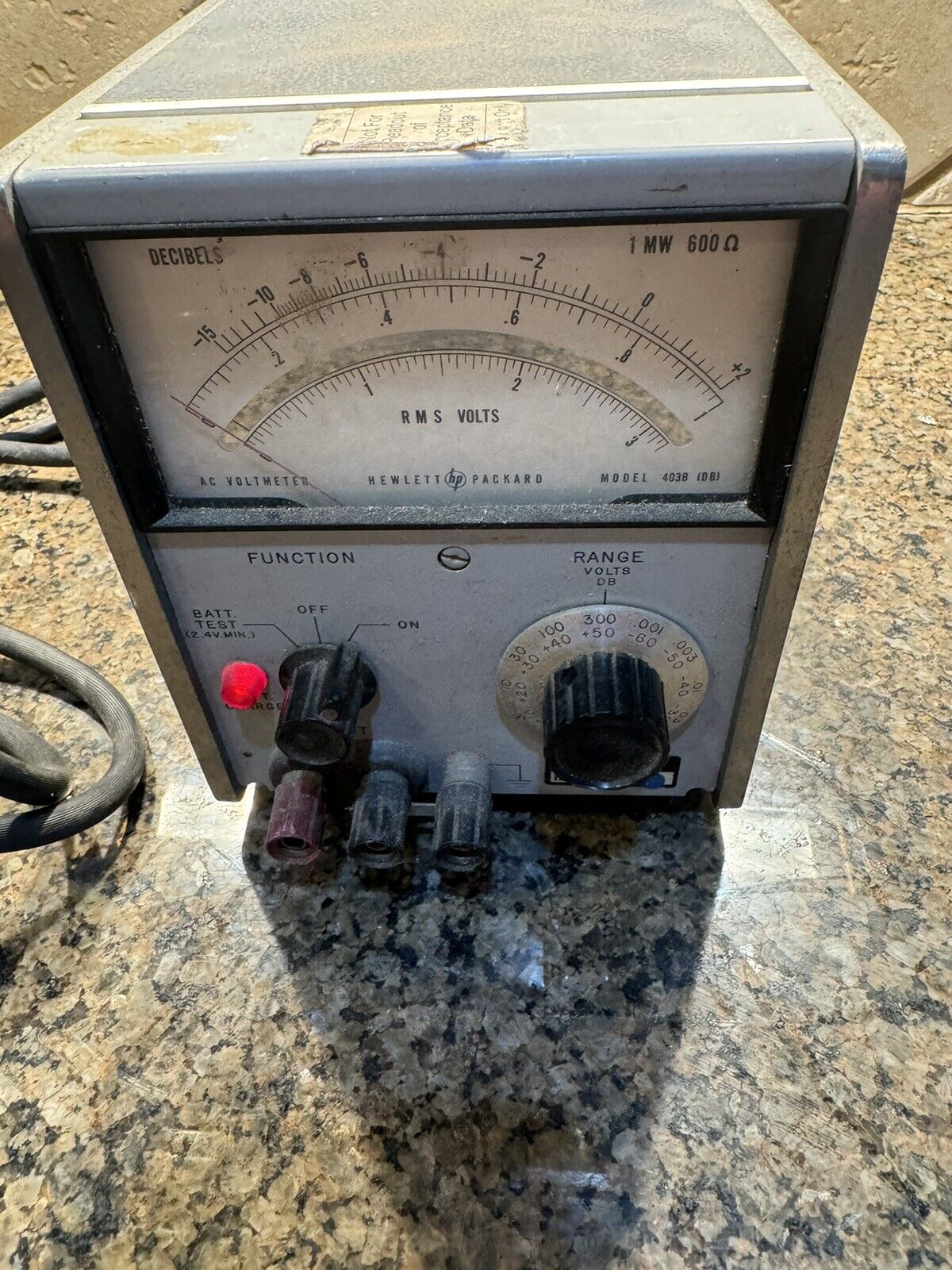 vintage Hewlett Packard HP Model 403B R.M.S. AC Voltmeter