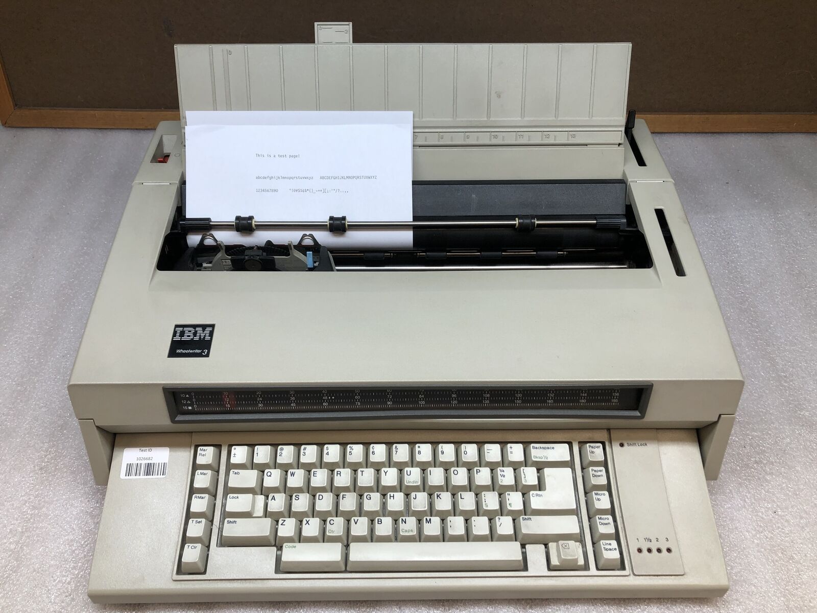 IBM Wheelwriter 3 Vintage  Electronic Typerwriter TESTED and WORKS GOOD