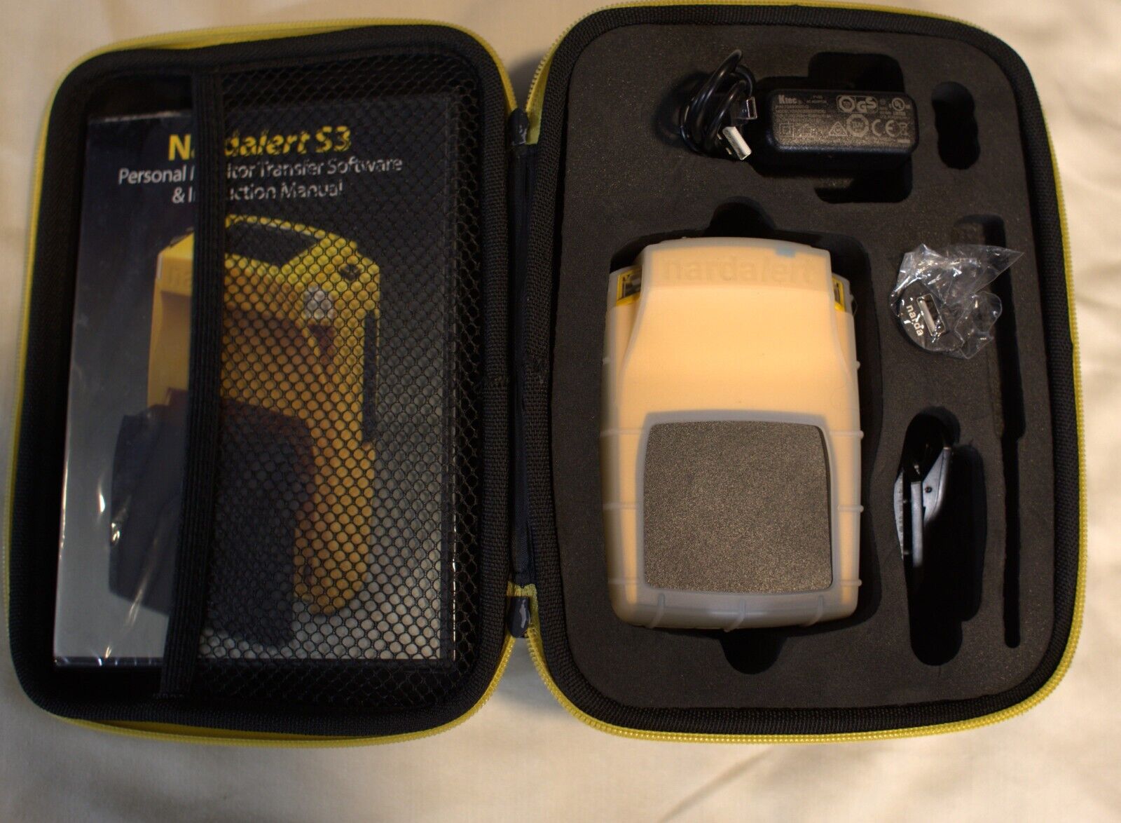 Narda Nardalert S3 2270/01 Personal Radiation Monitor with 2271/01 50GHz Sensor