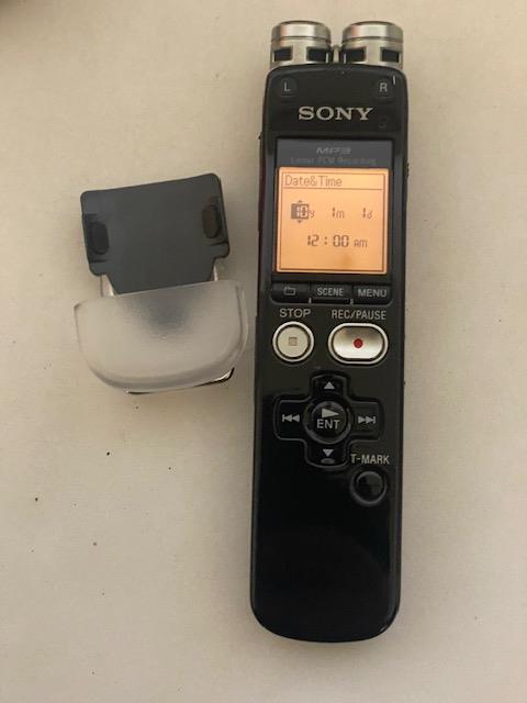 Sony ICD-SX712 Stereo Digital Voice Recorder Built-in 2GB Flash 16 bit/MP3