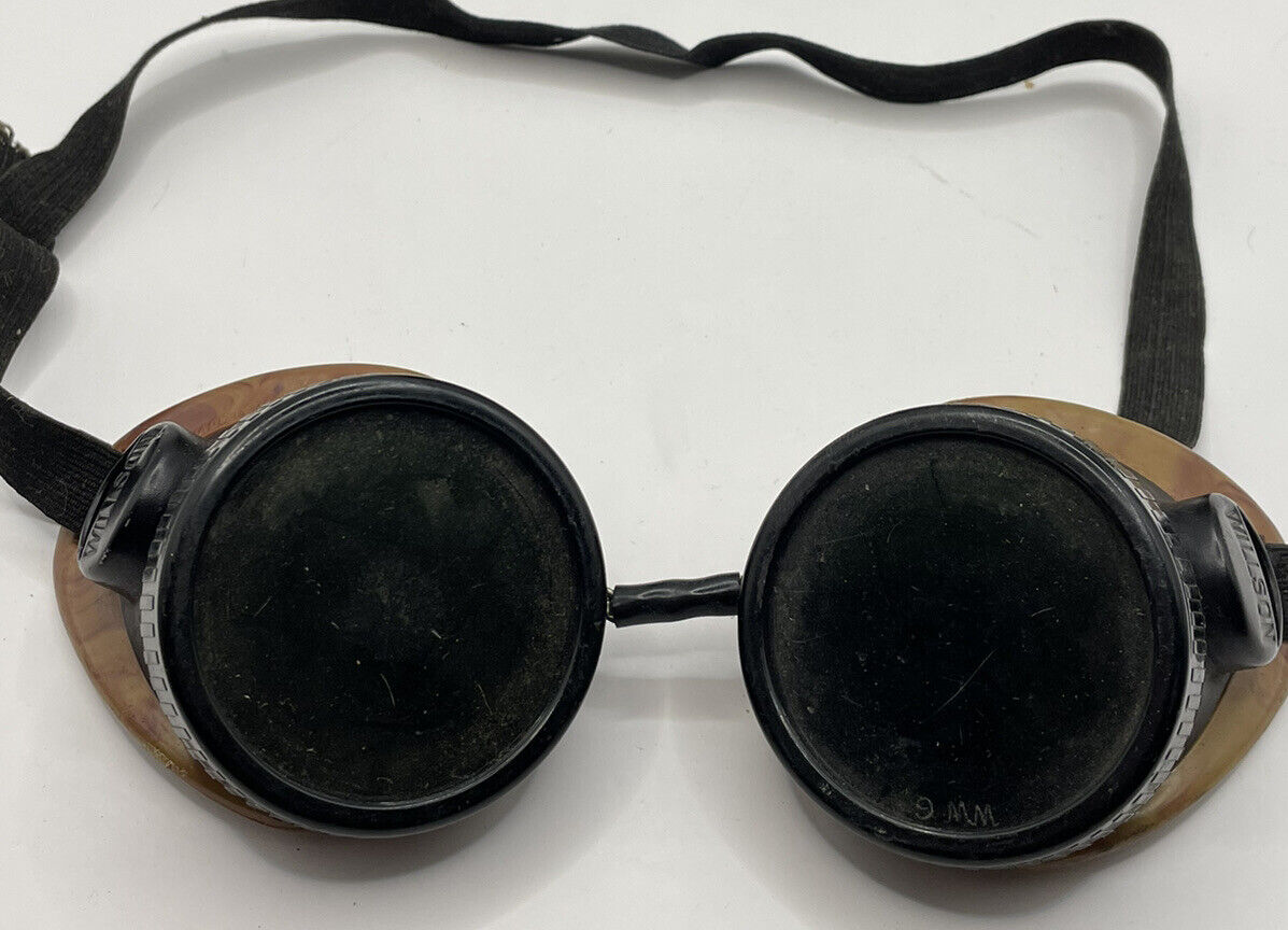 Vintage Willson Weldor’s Bakelite Cup Goggles RARE RW50 Model Shade 6 Lenses