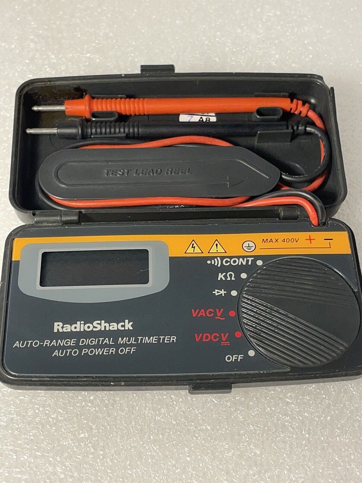 Vintage Radio Shack 22-802 Pocket LCD Digital Multimeter Electronics Tester