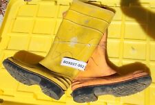 Bata dielectric steel shank high top rubber electricians boots Size 7 odd lot picture