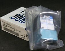 One (1) MAC PME-501DABE Solenoid Valve C22449 NEW picture