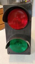 💥Vintage HOWARD INDUSTRIES RED & GREEN LIGHT - MAN CAVE DISPLAY - WORKS picture