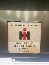 unopened Vintage International Harvester Ledger Plates 25 original box #455634R1 picture