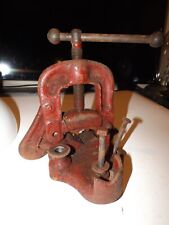 Vintage 1960s-70s Heavy Duty Ridgid Bench Pipe Clamp Vise 2 1/2