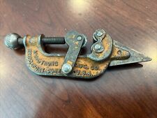 VINTAGE METAL TUBE CUTTER No.01 ARMSTRONG MFG CO BRIDGEPORT CT 1/8 - 1 Inch picture