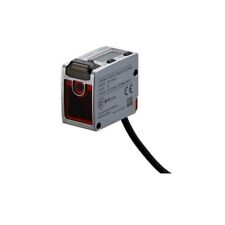 KEYENCE LR-TB5000CL Laser Sensor with Built-in Amplifier picture