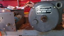Honeywell Vintage M9 30A 1100 2  Actionator Motor  30sec 23w 120v-ac picture